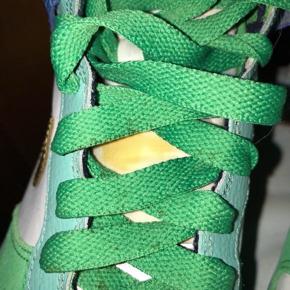 Green blue and yellow Hi-top Nike - Picture 8 of 8